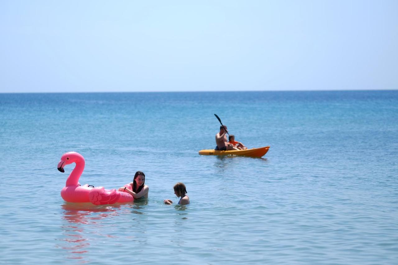 Playa Montroig Camping Resort Eksteriør bilde